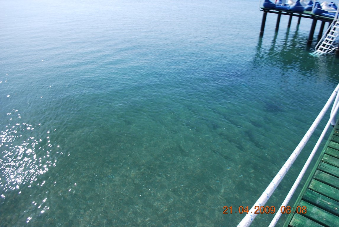 imagini hotel TITANIC LARA